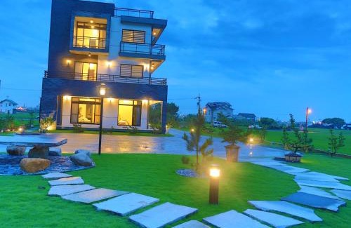 Wujie House | Qi Li Xiang Homestay