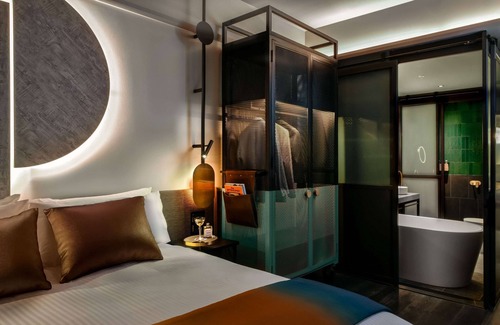Newcastle Hotel | QT Newcastle
