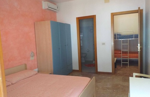 Pineto Bed & Breakfast | Quadruple room in Pineto - Just a few meters from the sea