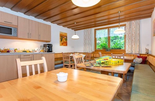 Lofer Bed & Breakfast | Quadruple Room with Shower, Toilet - Hagn, Monika