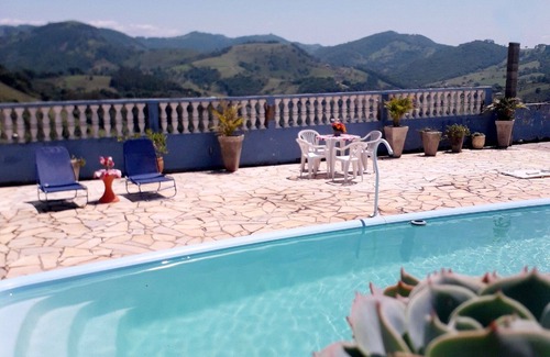 Extrema House | QUADRUPULO CHALET (2 + 2) - POUSADA