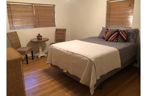 Dade City Other | Quail Hill Farmhouse for Adventure Travelers