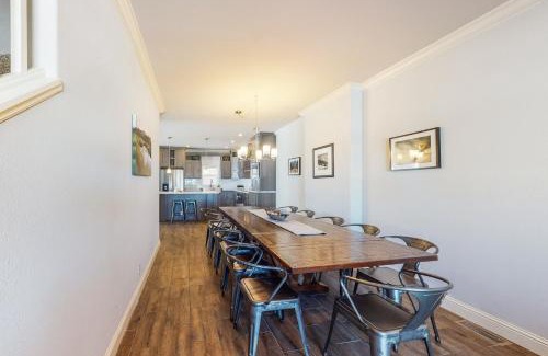 Fraser House | Quail Nest on Quail Drive