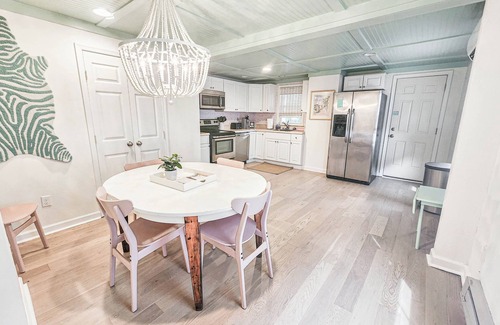 Cape Charles House | Quaint 2BR, 1 1/2BA home close to beach, dining & shopping!