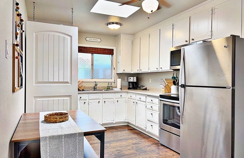 Livermore Apartment | Quaint 2BR/1BA Downtown Livermore