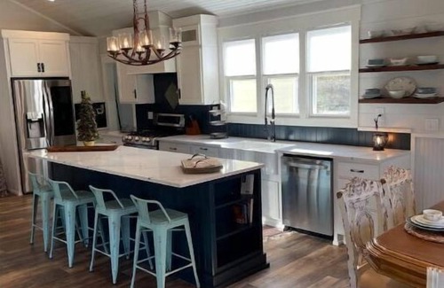 Nolensville Cottage | Quaint and charming cottage on 10 beautiful acres! Enjoy peace and country life!