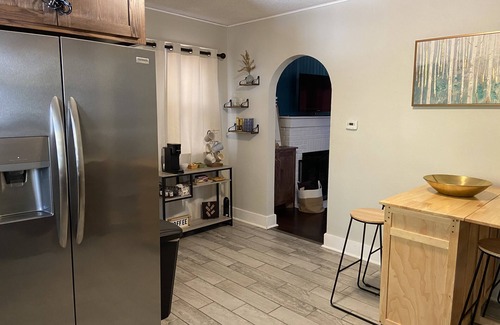 Cape Girardeau House | Quaint, Beautiful Home next to SEMO and Hospital