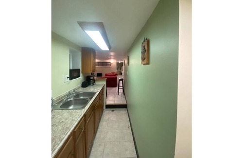 Park View Apartment | Quaint Brownstone English Basement Apartment in Columbia Heights