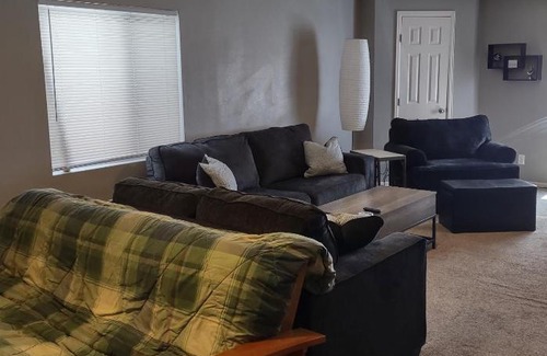 Colorado Springs House | Quaint, Chill Frontrange Getaway