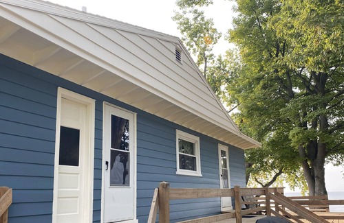 Port Austin House | Quaint Cottage located on Lake Huron