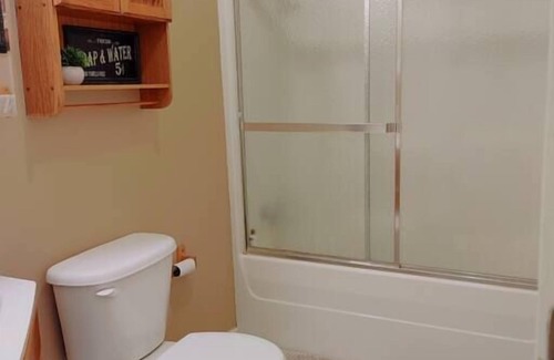 Mansura House | Quaint Country 2BR Home 5 minutes to Marksville