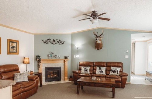 Central Alberta House | Quaint country cottage.