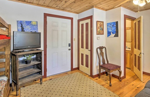 Rumford Point Apartment | Quaint & Cozy Apartment 12 Mi to Ski Slopes