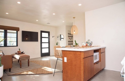 North Mountain House | Quaint N. Central Phoenix Home near Piestewa Peak and Phoenix Mountains Preserve