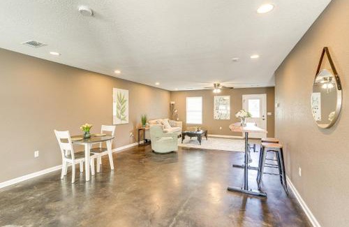 Pocahontas House | Quaint Pocahontas Townhome, Central Location!