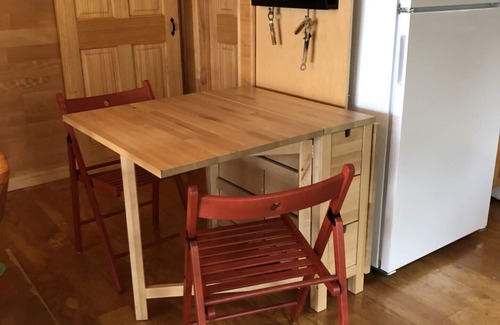Trent Lakes Cottage | Quaint, Quiet Cottage with Cozy Bunkhouses