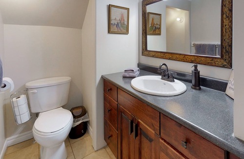 Cannifton House | Quaint Rural Property Nestled in historic Halloway Heights