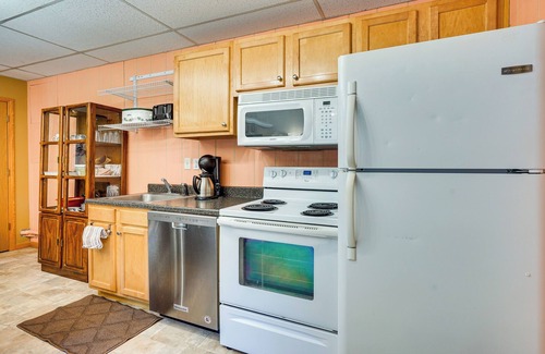 East Fultonham Apartment | Quaint Somerset Getaway w/ Fire Pit!