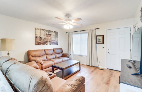 Reynolds Corners House | Quaint Toledo Home ~ 6 Mi to Downtown!