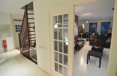 Doornspijk Villa | Quaint Villa in Doornspijk with Swimming Pool