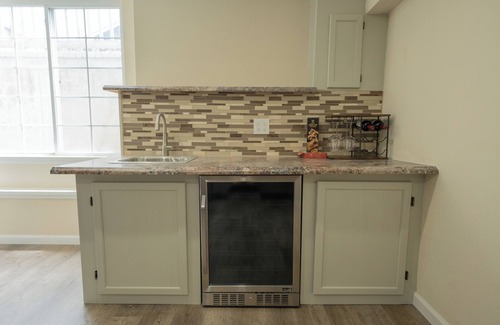 Wichita House | Quaint Wichita City Getaway Home Away from Home