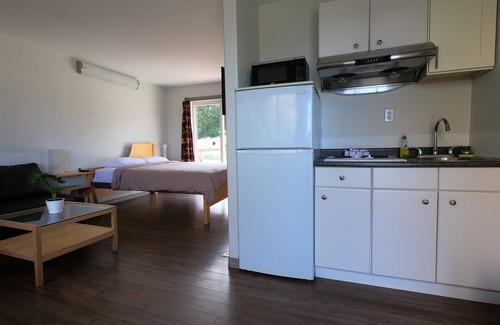 Regional District of Nanaimo Hotel | Qualicum Bay Resort
