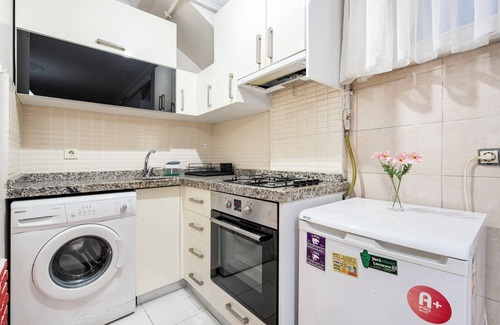 Celiktepe Mahallesi House | Quality & Cozy Central Apartment “Whole Place” with Delightful AC