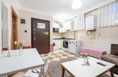 Celiktepe Mahallesi House | Quality & Cozy Central Apartment “Whole Place” with Delightful AC