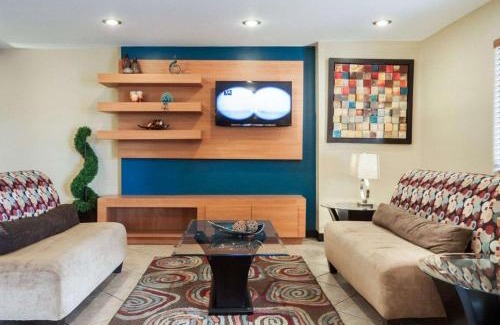 Biggs Field Hotel | Quality Inn Airport East