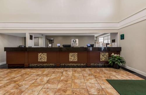 Airport Township Hotel | Quality Inn Airport