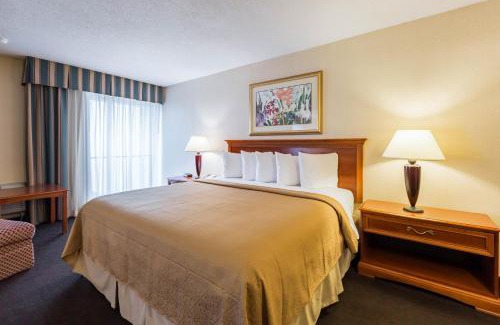 Grand Island Hotel | Quality Inn and Conference Center I-80 Grand Island