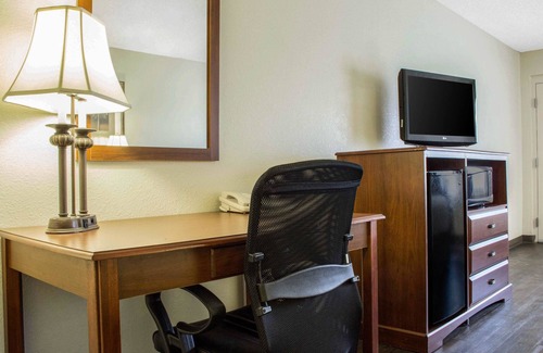 Pomerene Hotel | Quality Inn Benson I-10 Exit 304