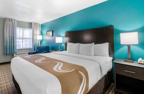 Bradenton Hotel | Quality Inn Bradenton North I-75
