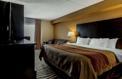 Barrie Hotel | Quality Inn