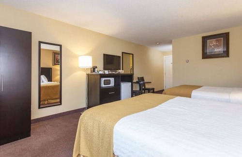 Merritt Hotel | Quality Inn