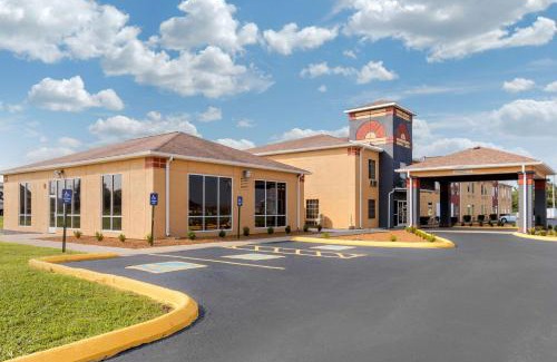 Cadiz Hotel | Quality Inn Cadiz