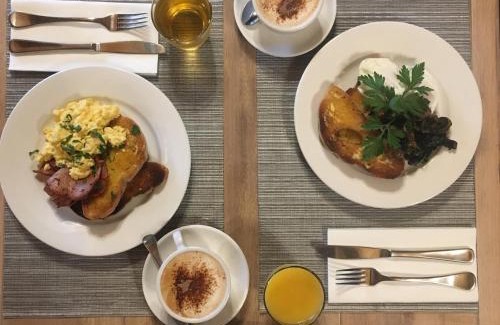 East Wagga Wagga Hotel | Quality Inn Carriage House