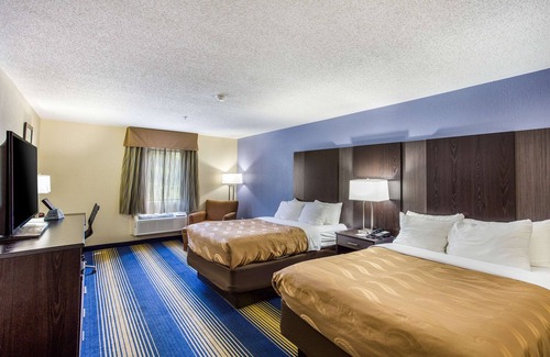 Tad Hotel | Quality Inn Charleston South