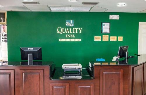 Chipley Hotel | Quality Inn Chipley I-10 at Exit 120