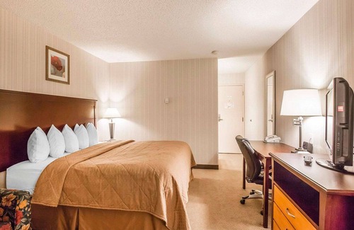 Red Deer Hotel | Quality Inn & Conference Centre