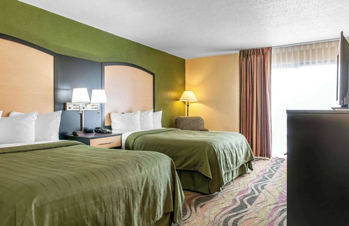 Logansport Hotel | Quality Inn Conference Center Logansport
