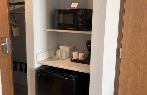 Danville Hotel | Quality Inn Danville