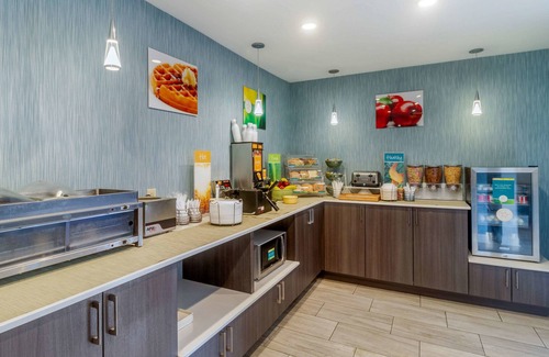 Danville Hotel | Quality Inn Danville