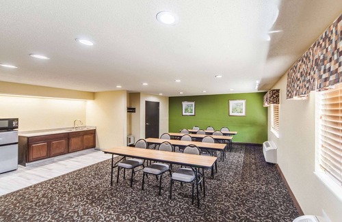 Decatur Hotel | Quality Inn Decatur near US-224