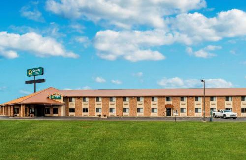 Effingham Hotel | Quality Inn Effingham North