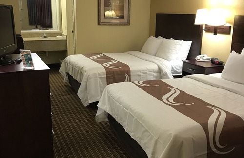 Franklin Hotel | Quality Inn Franklin South