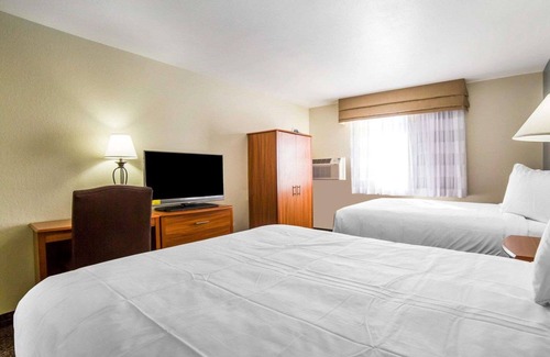 Gillette Hotel | Quality Inn Gillette I-90 East