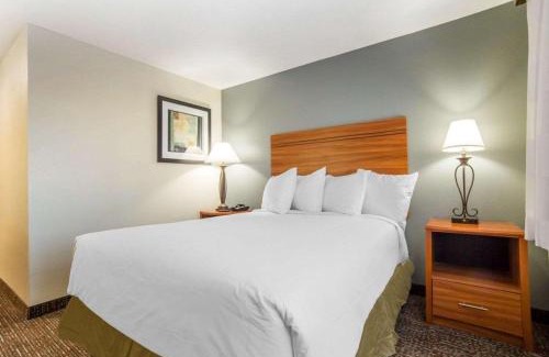 Gillette Hotel | Quality Inn Gillette I-90 East