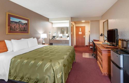 Grand Junction Hotel | Quality Inn Grand Junction near University