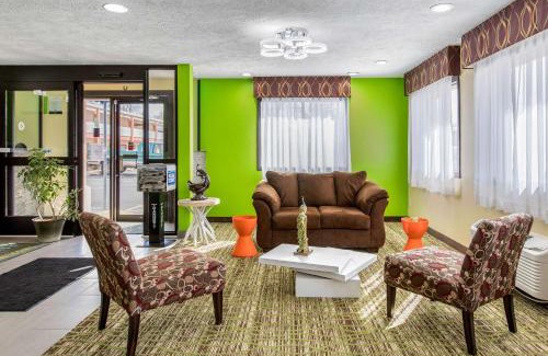 Grand Rapids Hotel | Quality Inn Grand Rapids Near Downtown